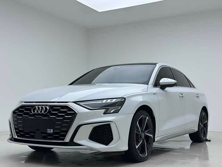 Audi A3 35 TFSI IV (8Y), 2021