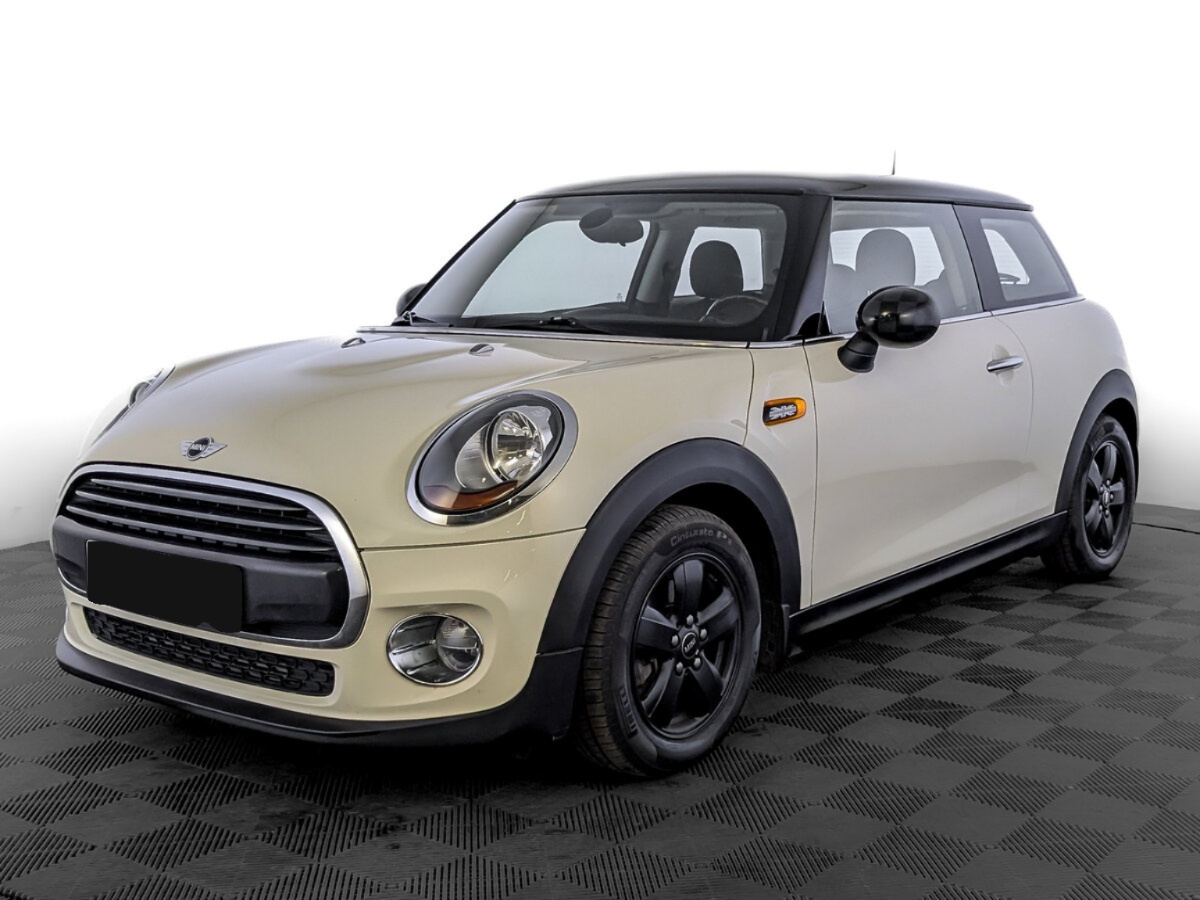 Mini Hatch Cooper III (F55/F56), 2018