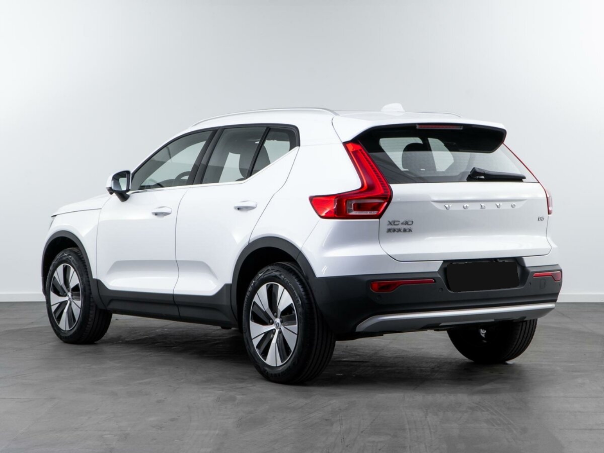 Volvo XC40 I Рестайлинг, 2024